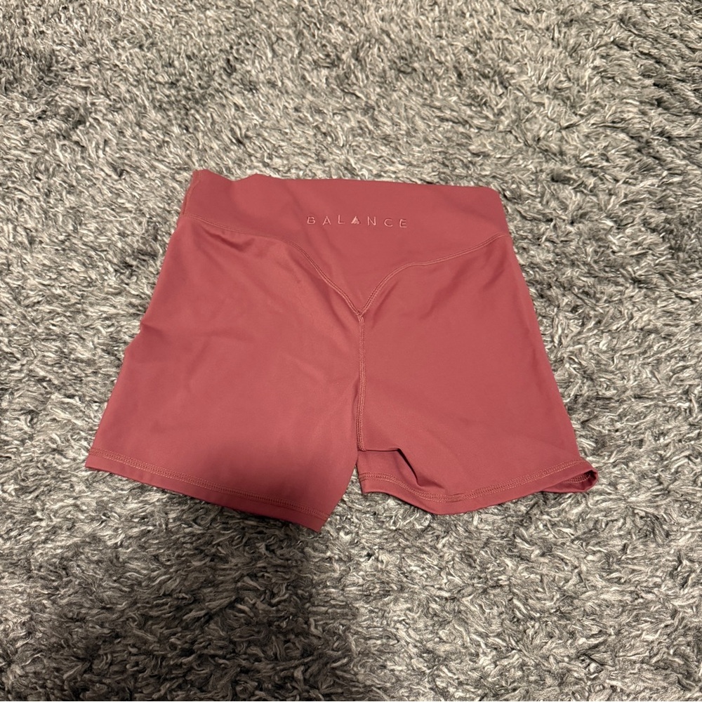 Vitality Balance Athletica Short Shorts - maroon  size medium